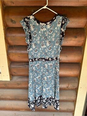 LOFT Blue Floral Ruffle Sleeve Midi Dress